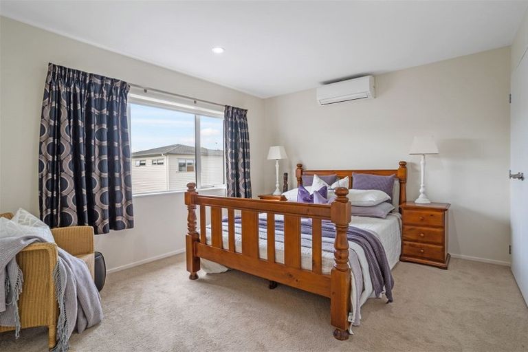 Photo of property in 126c Wellington Street, Howick, Auckland, 2014
