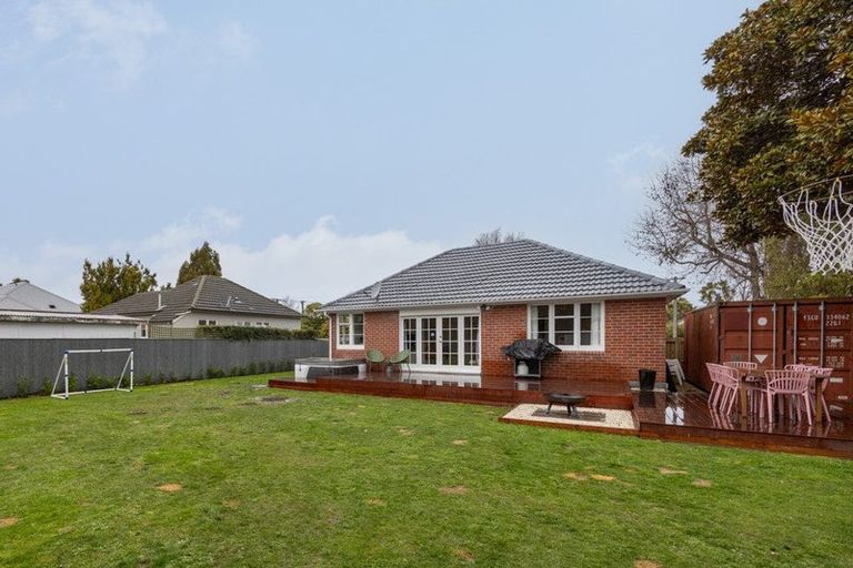 Photo of property in 29 Otara Street, Ilam, Christchurch, 8053