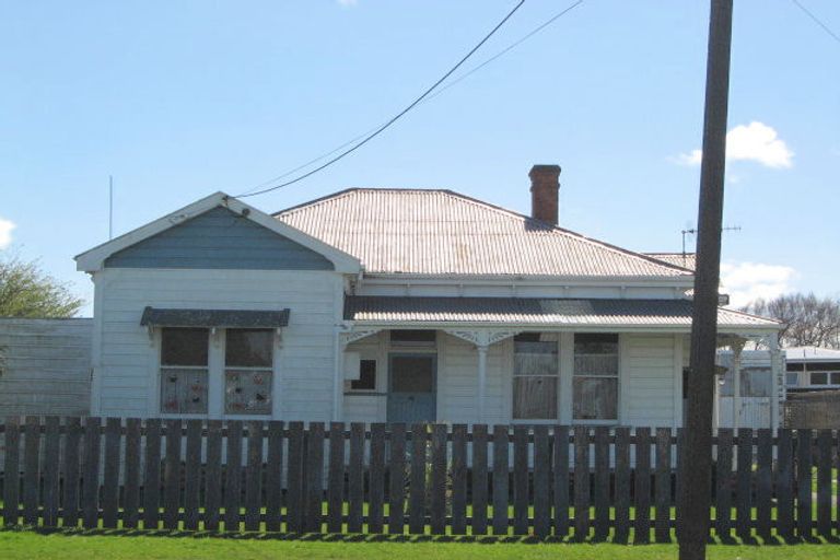 Photo of property in 24 Hunia Street, Marton, 4710