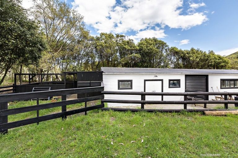 Photo of property in 924 Ohariu Valley Road, Ohariu, Wellington, 6037