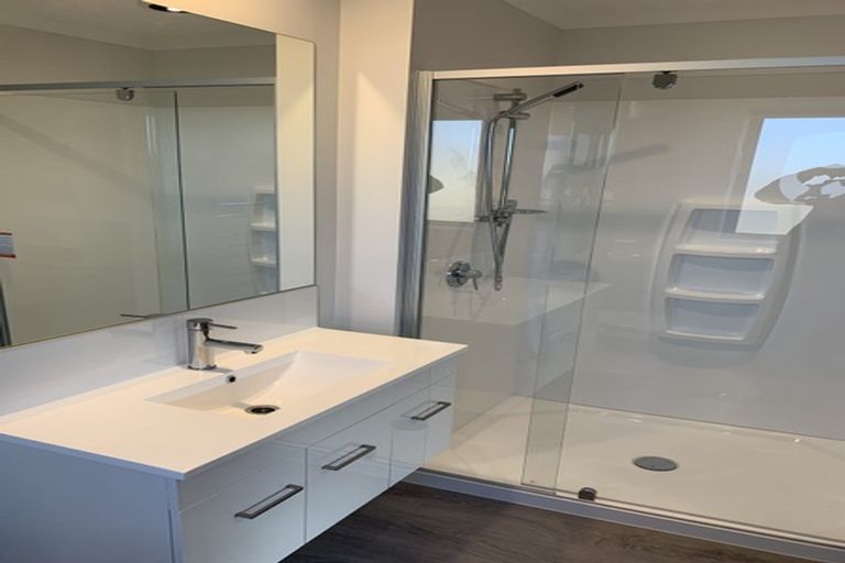 Photo of property in 219 Te Okuroa Drive, Papamoa, 3118