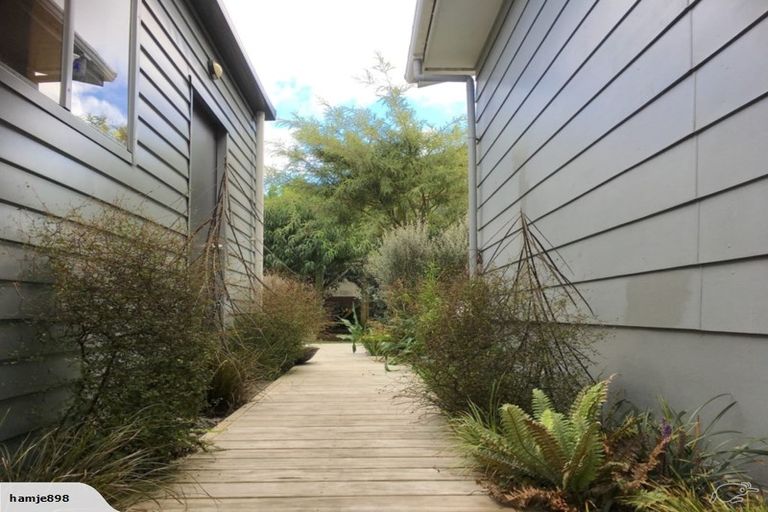 Photo of property in 34 Birdwood Avenue, Moturoa, New Plymouth, 4310