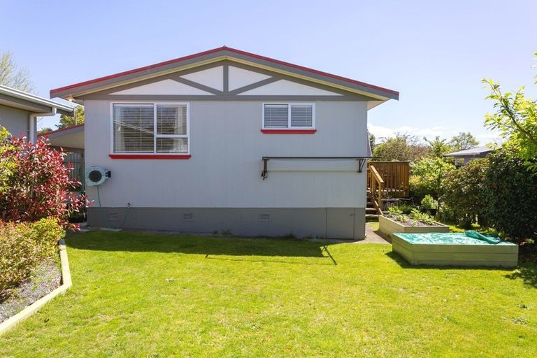 Photo of property in 66 Richmond Avenue, Richmond Heights, Taupo, 3330