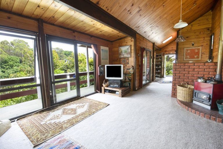 Photo of property in 21 Burns Road, Hospital Hill, Napier, 4110