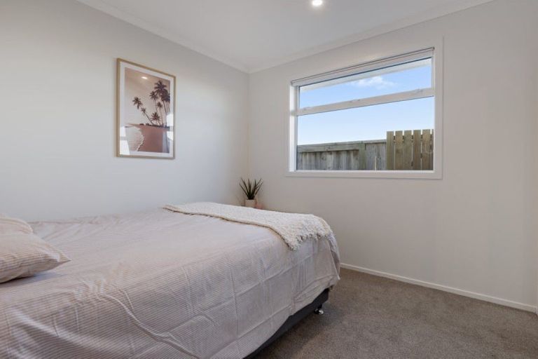 Photo of property in 4 Kuakua Close, Papamoa Beach, Papamoa, 3118