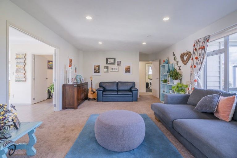 Photo of property in 7 Redwings Close, Whitianga, 3510