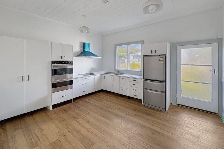 Photo of property in 38 Union Street, Foxton, 4814