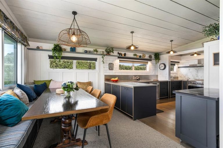 Photo of property in 42 Fishermans Bend, Whiritoa, Whangamata, 3691