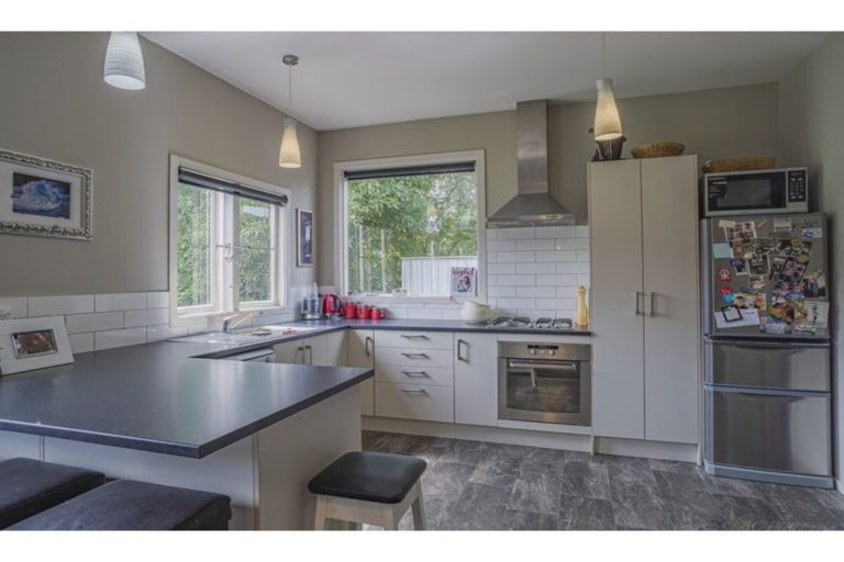 Photo of property in 16 Flinders Street, Kensington, Timaru, 7910