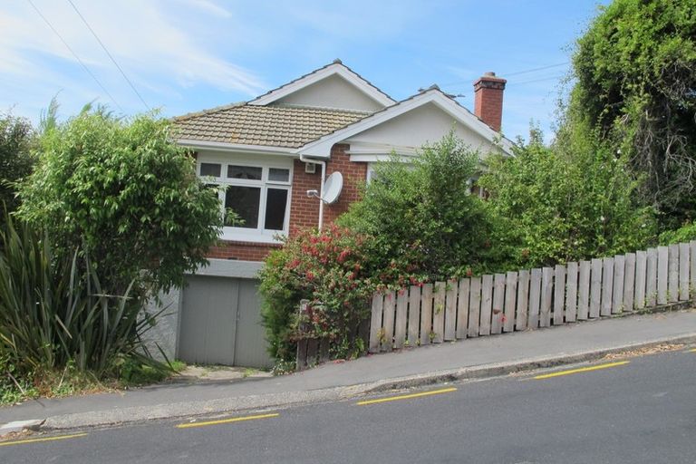 Photo of property in 5 Osborne Terrace, Mornington, Dunedin, 9011