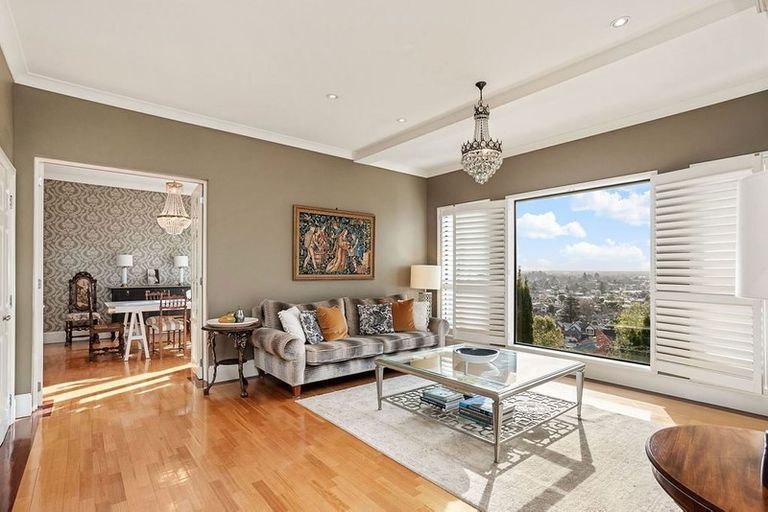 Photo of property in 30 Major Aitken Drive, Huntsbury, Christchurch, 8022