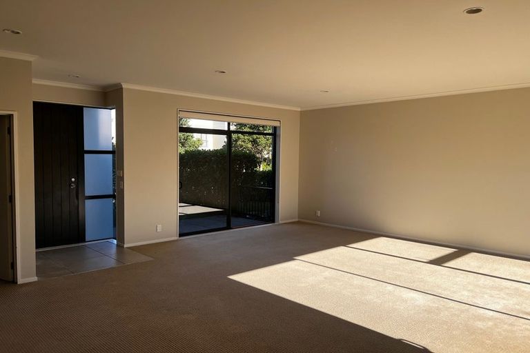 Photo of property in 51 Bluegrey Avenue, Stonefields, Auckland, 1072