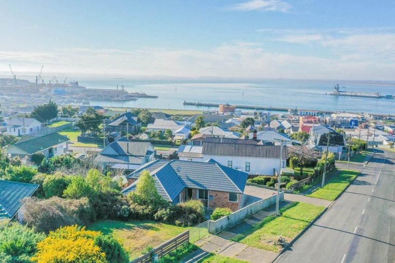 Photo of property in 75 Bandon Street, Bluff, 9814