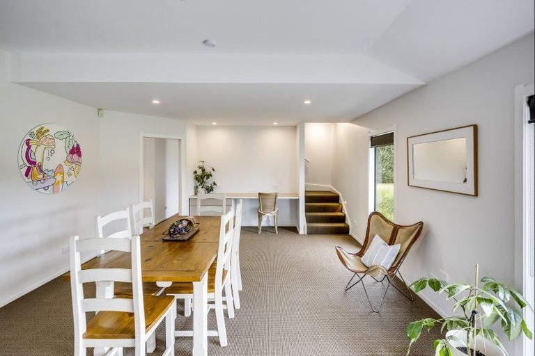 Photo of property in 8 Scarrott Road, Bay View, Napier, 4104