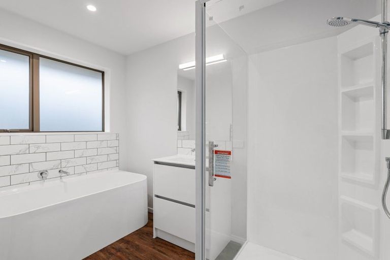 Photo of property in 33 Cressy Place, Darfield, 7510