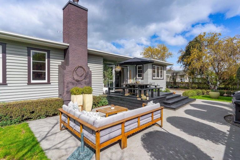 Photo of property in 6 Humphries Street, Greytown, 5712