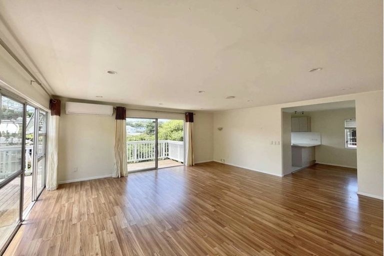 Photo of property in 45 Stapleford Crescent, Browns Bay, Auckland, 0630