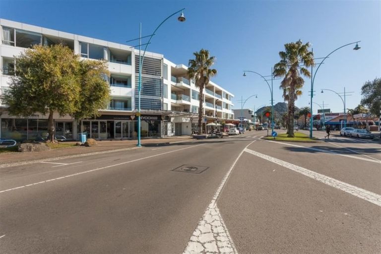 Photo of property in Algarve Apartments, 202/332 Maunganui Road, Mount Maunganui, 3116