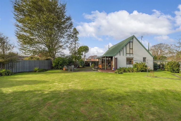 Photo of property in 233 New Brighton Road, Burwood, Christchurch, 8061