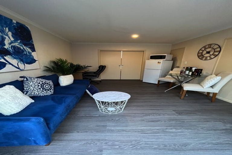 Photo of property in 25 Baltersan Drive, Flat Bush, Auckland, 2016