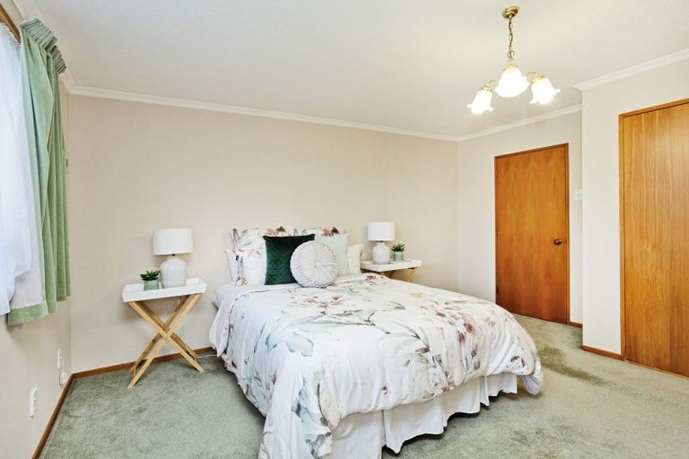 Photo of property in 37 Renfrew Street, Waikiwi, Invercargill, 9810