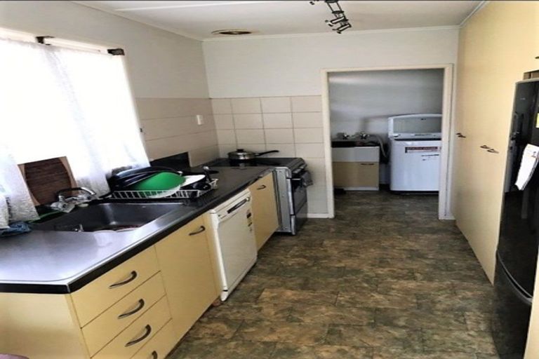 Photo of property in 10 Tuakau Road, Pukekohe, 2120