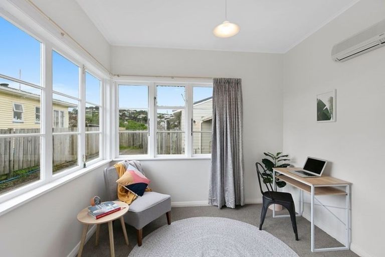 Photo of property in 3/37 Bould Street, Johnsonville, Wellington, 6037