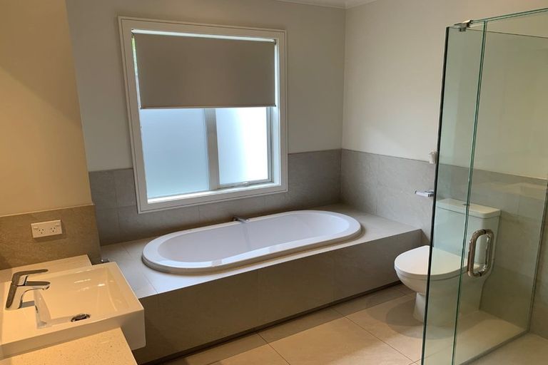 Photo of property in 27 Toscana Drive, Karaka, Papakura, 2113