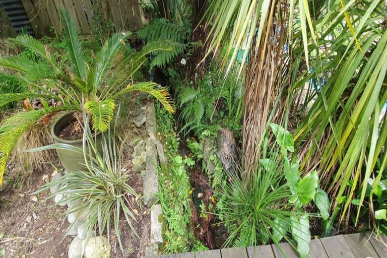 Photo of property in 22 Lorenzen Bay Road, Raglan, 3225