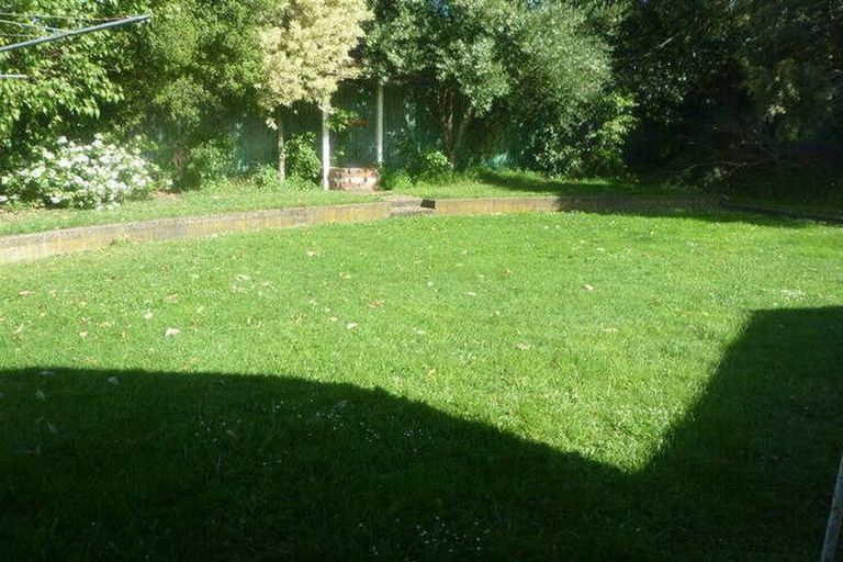 Photo of property in 59 Main North Road, Woodend, 7610