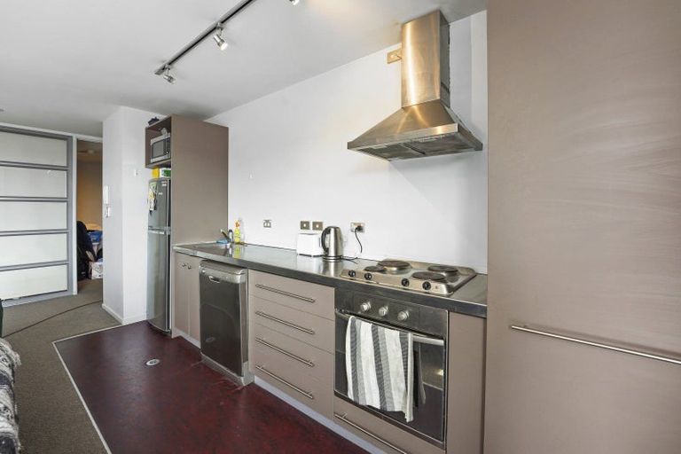 Photo of property in Vespa Apartments, 505/20 Hanson Street, Mount Cook, Wellington, 6021