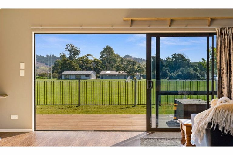 Photo of property in 18 Wanderers Avenue, Brightwater, 7022