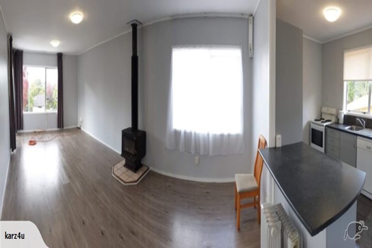 Photo of property in 52 Farwood Drive, Henderson, Auckland, 0612