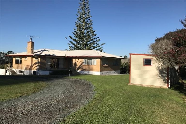 Photo of property in 215 Kahikatea Flat Road, Dairy Flat, Albany, 0794