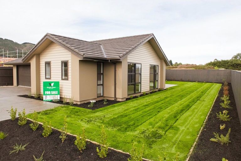 Photo of property in 102 Bateup Road, Hope, Richmond, 7020