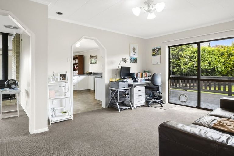 Photo of property in 13 Hogan Place, Fairfield, Dunedin, 9018