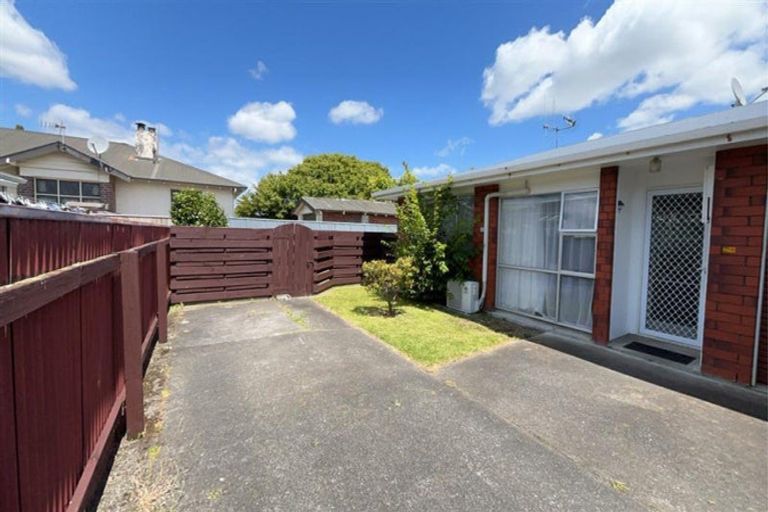 Photo of property in 70c Featherston Street, Takaro, Palmerston North, 4412