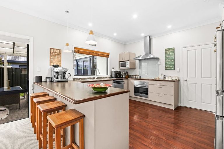 Photo of property in 1 Pinotage Drive, Greenmeadows, Napier, 4112