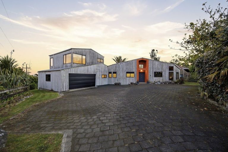 Photo of property in 11 Cameron Town Road, Pukekohe, 2678