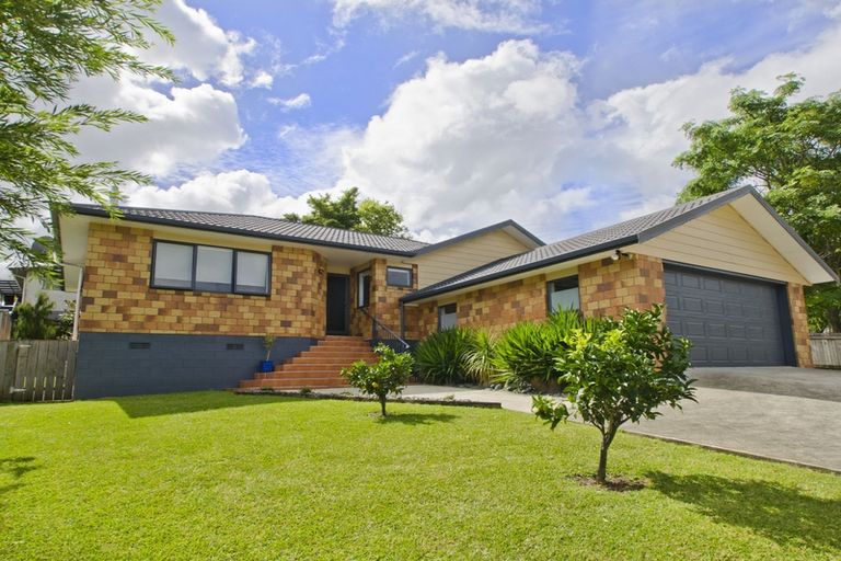 Photo of property in 24 Harbour View Road, Northland, Wellington, 6012