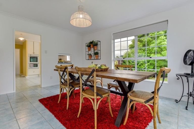 Photo of property in 35 Park View Avenue, Feilding, 4702