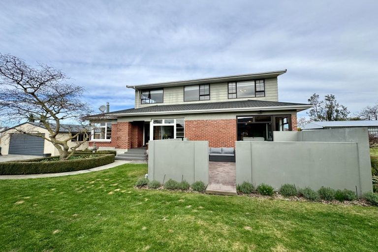 Photo of property in 98a Avenue Road, West End, Timaru, 7910