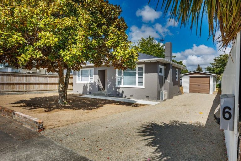 Photo of property in 6 Stirling Crescent, Hokowhitu, Palmerston North, 4410