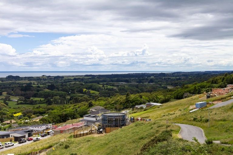 Photo of property in 28 Wilson Way, Waikanae, 5036