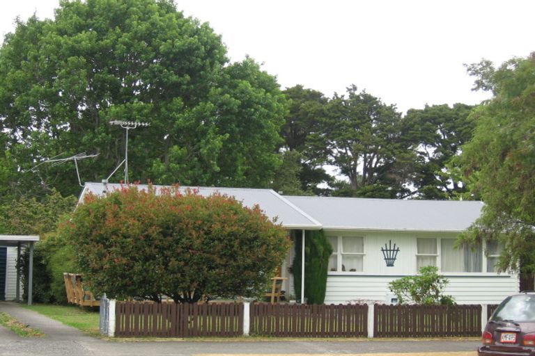 Photo of property in 22 California Drive, Totara Park, Upper Hutt, 5018