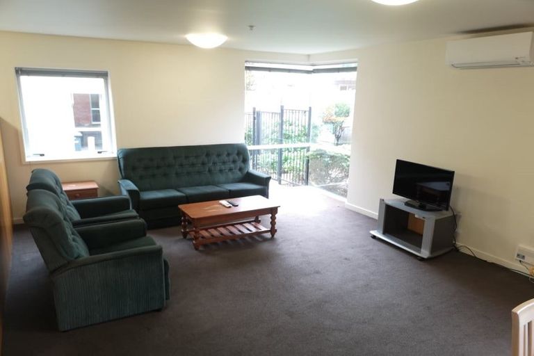Photo of property in 21 Cambridge Terrace, Christchurch Central, Christchurch, 8013
