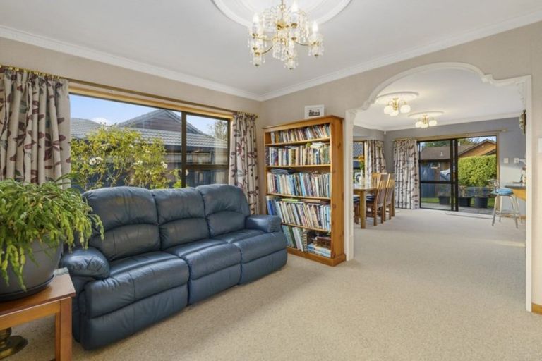 Photo of property in 7 Ashburn Lane, Awapuni, Palmerston North, 4412