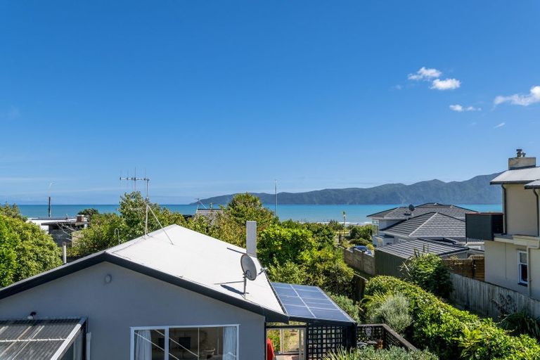 Photo of property in 78 Seaview Road, Paraparaumu Beach, Paraparaumu, 5032