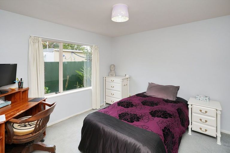 Photo of property in 25b Main South Road, Sockburn, Christchurch, 8042