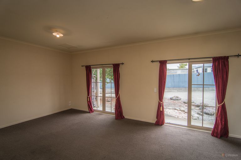Photo of property in 49a-b James Street, Kensington, Timaru, 7910